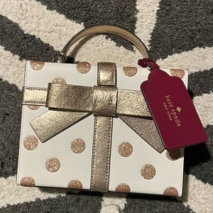 Kate spade present novelty handbag